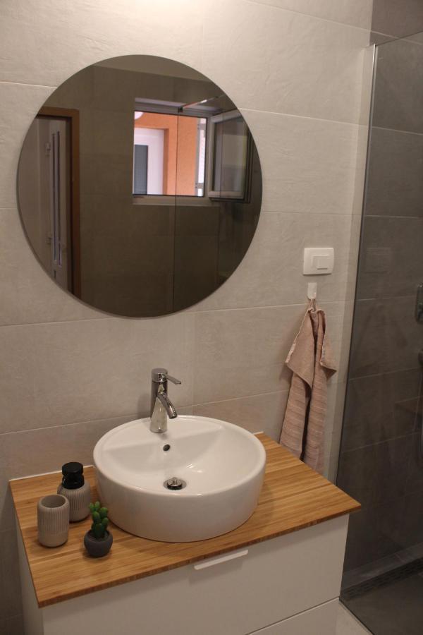 Appartement Sanda à Banjole Extérieur photo